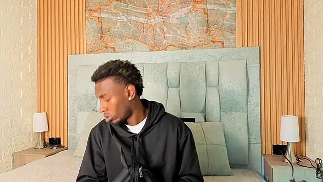 pipedark  online show from 10-07-25, 02:53