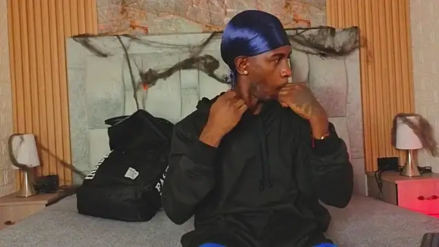 pipedark  online show from 10-17-25, 03:42