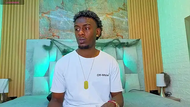 pipedark  online show from 10-29-25, 04:04