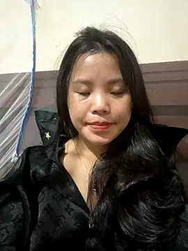 Snapshot of Bella_7777 chatting on 10-11-25, 02:26 Bella 7777 online show from 10-11-25, 02:26