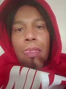 Snapshot of uratre chatting on 11-30-25, 06:23 uratre online show from 11-30-25, 06:23