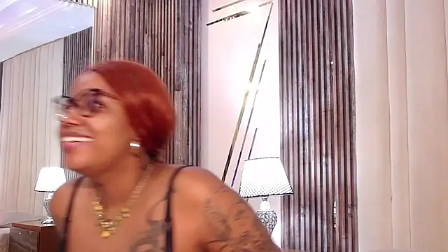 Snapshot of SheilaCoopers_ chatting on 02-12-26, 12:33 SheilaCoopers online show from 02-12-26, 12:33