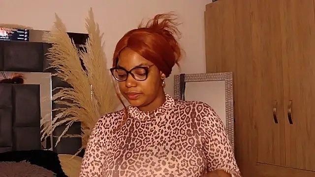 Snapshot of SheilaCoopers_ chatting on 02-28-26, 11:11 SheilaCoopers online show from 02-28-26, 11:11