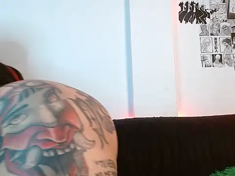 Chloe paytone online show from 11-13-25, 08:19