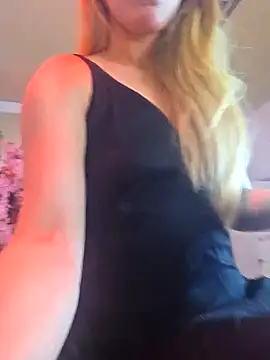 VesperVelvet online show from 03-14-26, 03:45