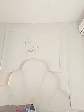 Snapshot of Kaylachannell chatting on 11-26-25, 03:51 Kaylachannell online show from 11-26-25, 03:51