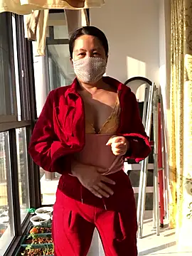 Snapshot of chengcheng12 chatting on 01-12-26, 01:00 chengcheng12 online show from 01-12-26, 01:00