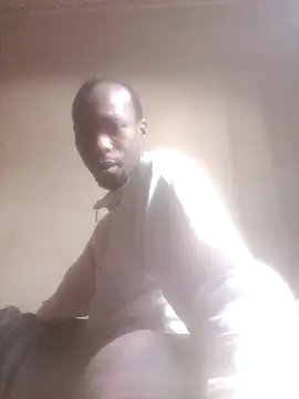 Snapshot of KingBonga chatting on 09-26-25, 06:17 KingBonga online show from 09-26-25, 06:17