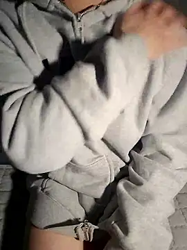 Snapshot of 111owo111 chatting on 09-17-25, 01:46 111owo111 online show from 09-17-25, 01:46