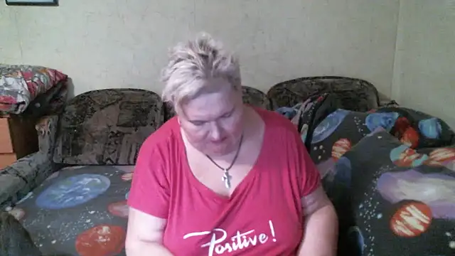 Snapshot of Lana555 chatting on 06-12-26, 10:52 Lana555 online show from 06-12-26, 10:52
