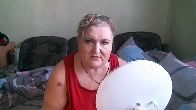 Snapshot of Lana555 chatting on 07-19-26, 09:02 Lana555 online show from 07-19-26, 09:02