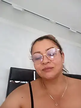 Snapshot of Asuna_yuuky chatting on 11-05-25, 11:32 Asuna yuuky online show from 11-05-25, 11:32