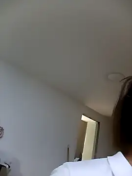 Snapshot of Asuna_yuuky chatting on 11-25-25, 06:52 Asuna yuuky online show from 11-25-25, 06:52