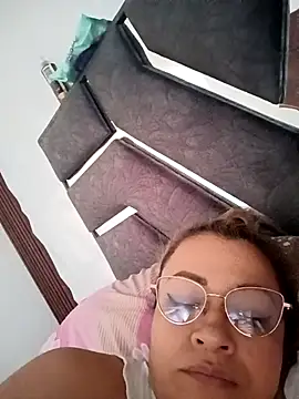 Snapshot of Asuna_yuuky chatting on 12-14-25, 12:10 Asuna yuuky online show from 12-14-25, 12:10