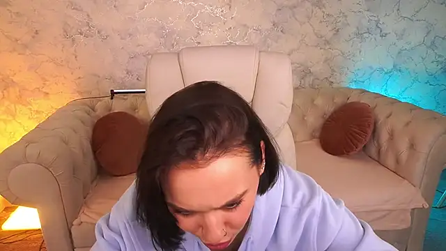 UrMuseOn online show from 12-14-25, 08:20