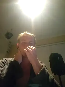 piercingpik online show from 05-12-26, 08:06