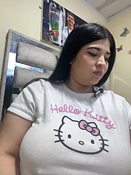 Vliacoooper2 online show from 04-19-26, 09:52