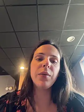 Snapshot of Lady_LauraRose chatting on 02-25-26, 07:12 Lady LauraRose online show from 02-25-26, 07:12