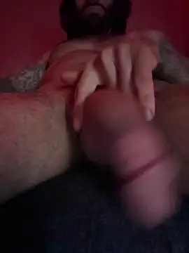 Snapshot of Carlosbigz chatting on 05-19-26, 04:19 Carlosbigz online show from 05-19-26, 04:19