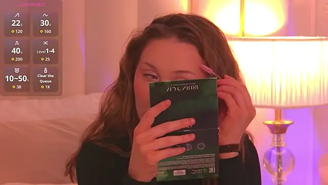 Snapshot of NancySmitts chatting on 02-22-26, 03:43 NancySmitts online show from 02-22-26, 03:43