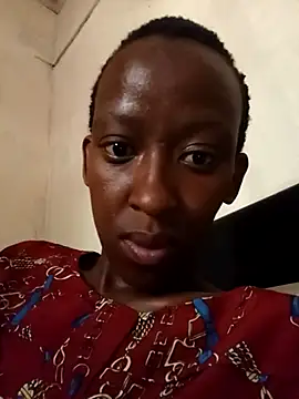 RFeltomWhitJ online show from 10-28-25, 08:29