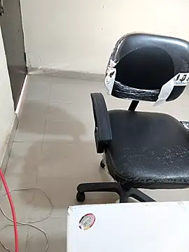 Snapshot of Pihu_Chopra chatting on 11-10-25, 02:43 Pihu Chopra online show from 11-10-25, 02:43