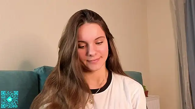 Snapshot of chloemilka chatting on 09-26-25, 05:39 chloemilka online show from 09-26-25, 05:39