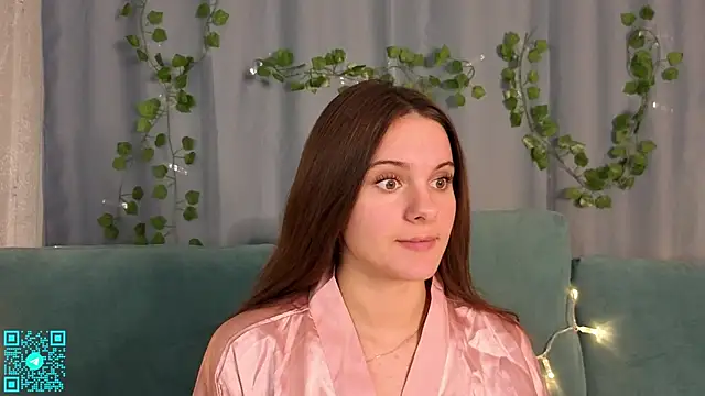 Snapshot of chloemilka chatting on 10-03-25, 06:38 chloemilka online show from 10-03-25, 06:38