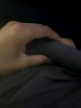 Snapshot of Coloureddickforyou chatting on 09-17-25, 04:52 Coloureddickforyou online show from 09-17-25, 04:52