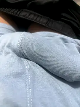 Snapshot of Coloureddickforyou chatting on 11-10-25, 10:20 Coloureddickforyou online show from 11-10-25, 10:20