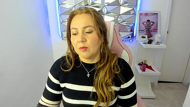 camixxx m online show from 12-05-25, 12:36