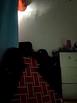 maxiiii125 online show from 11-18-25, 04:00