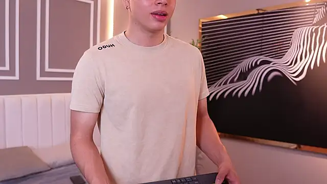 Ethan occonor online show from 10-24-25, 12:45