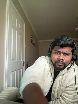 Snapshot of CrazyShashank chatting on 02-26-26, 09:41 CrazyShashank online show from 02-26-26, 09:41