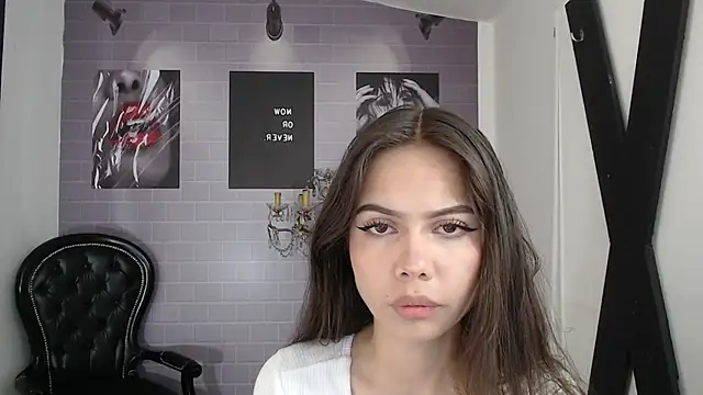 aleesha cameron02 online show from 10-21-25, 12:06