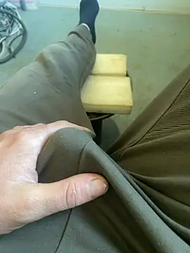 Snapshot of Marius1991 chatting on 02-26-26, 06:23 Marius1991 online show from 02-26-26, 06:23