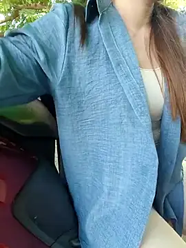 Tina Ty online show from 11-18-25, 07:02