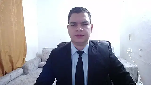 Victor Maitland online show from 11-28-25, 03:42