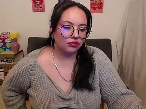 Snapshot of maily888_ chatting on 11-27-25, 01:18 maily888 online show from 11-27-25, 01:18