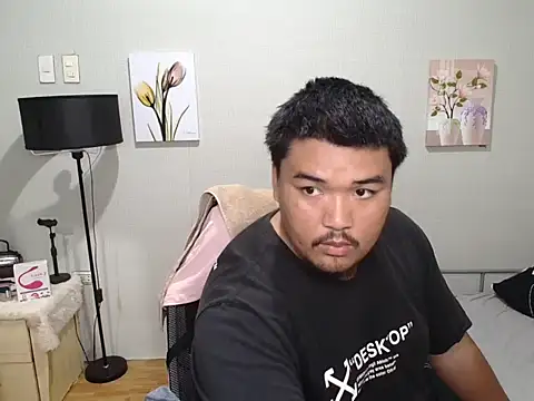 Snapshot of arthur_shelby2 chatting on 03-25-26, 01:17 arthur shelby2 online show from 03-25-26, 01:17