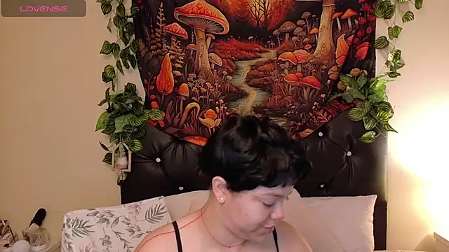 Snapshot of Amanda_sweet chatting on 09-16-25, 11:55 Amanda sweet online show from 09-16-25, 11:55