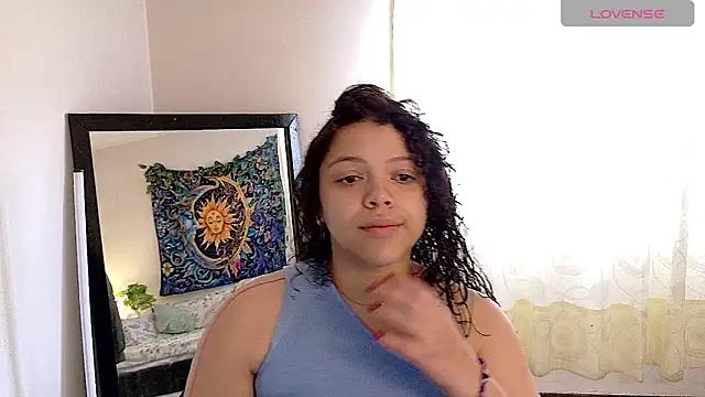Snapshot of Amanda_sweet chatting on 05-02-26, 01:27 Amanda sweet online show from 05-02-26, 01:27