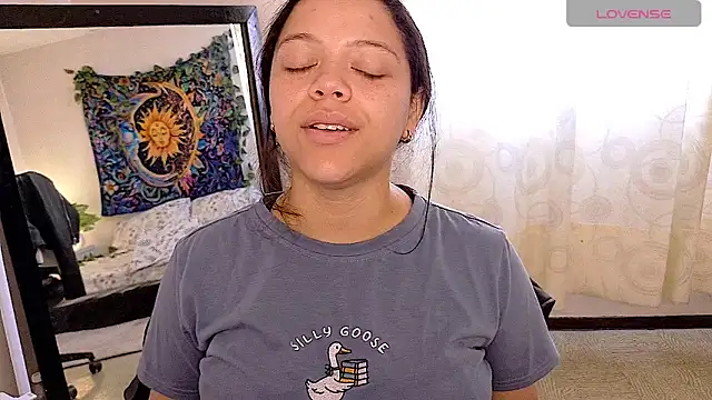 Snapshot of Amanda_sweet chatting on 05-09-26, 01:38 Amanda sweet online show from 05-09-26, 01:38