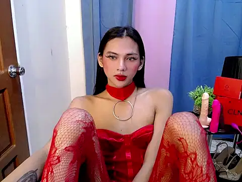 Ur latinahotpaprika online show from 07-21-26, 06:54