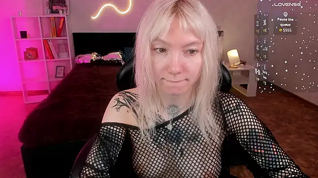 tattoo art baby online show from 04-08-26, 01:05