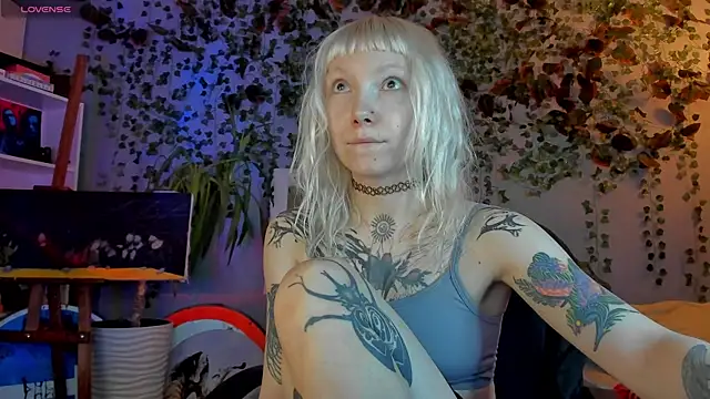 Snapshot of tattoo_art_baby chatting on 08-01-26, 03:50 tattoo art baby online show from 08-01-26, 03:50