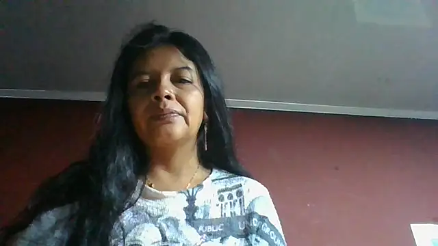 Snapshot of DianaOchoa_ chatting on 06-17-26, 10:17 DianaOchoa online show from 06-17-26, 10:17