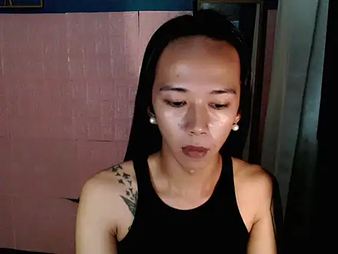 Snapshot of letsplaybeb chatting on 11-12-25, 02:28 letsplaybeb online show from 11-12-25, 02:28