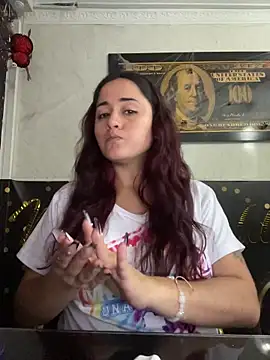 candy  fox  online show from 10-23-25, 12:37