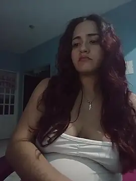 candy  fox  online show from 01-11-26, 06:40